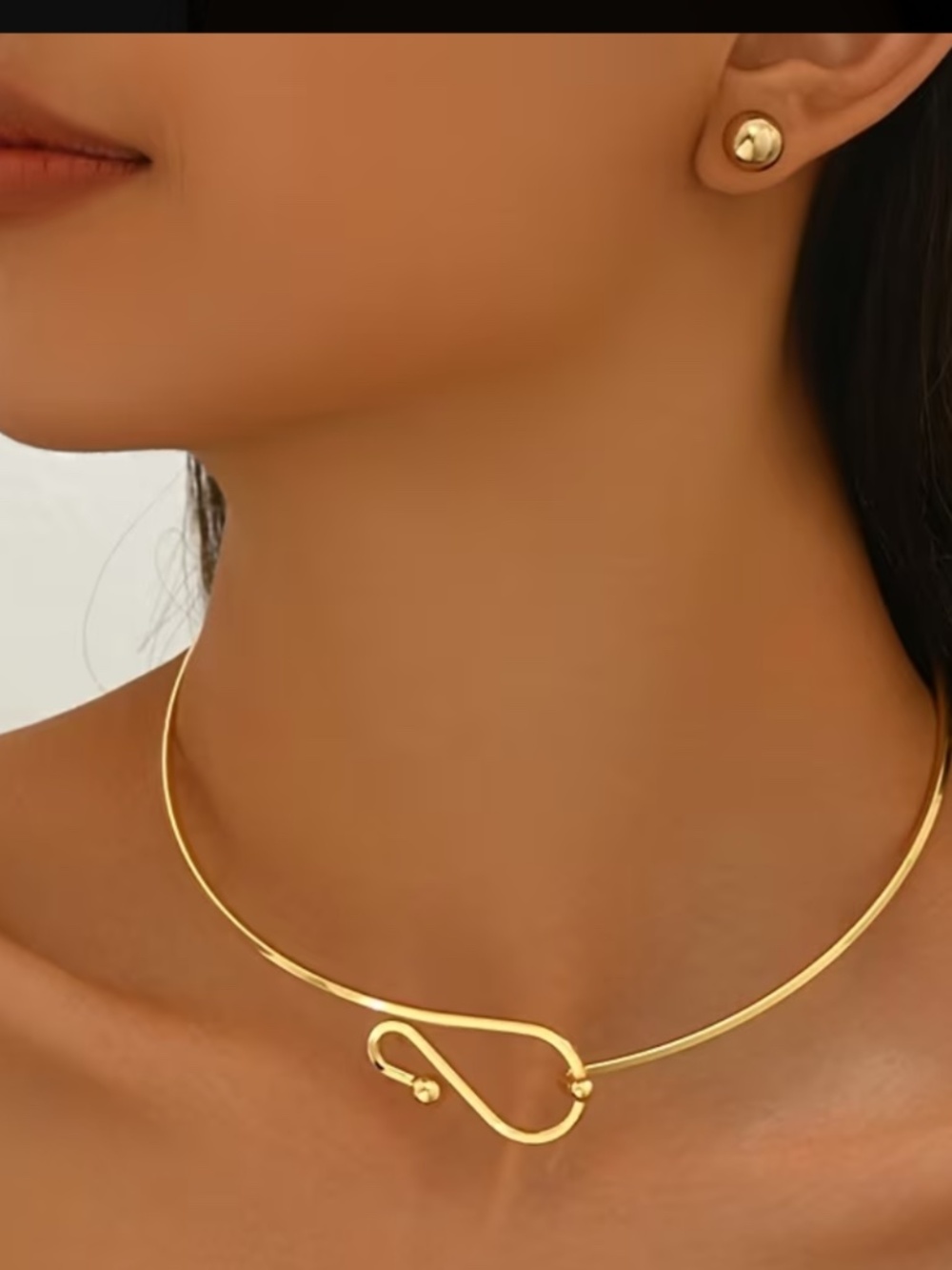 Dior Logo Charm choker - Picture 8 of 9